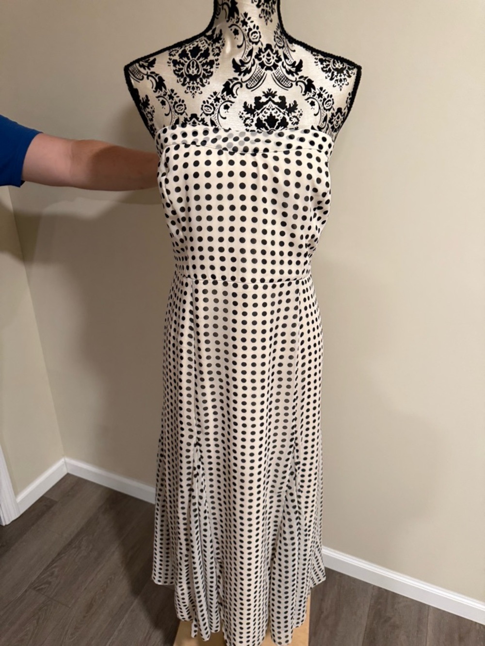 Abercrombie and Fitch Polka Dot Strapless Dress - Picture 3 of 6
